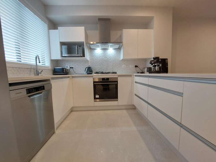 74 Manarini Road Westgate_2