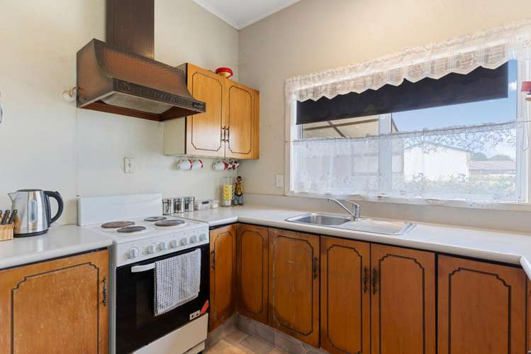 98 Pah Road Papatoetoe_28