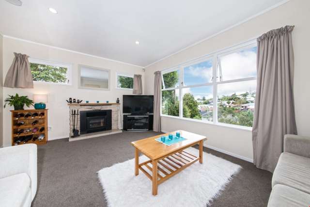 1/18 Blenheim Street Glenfield_2