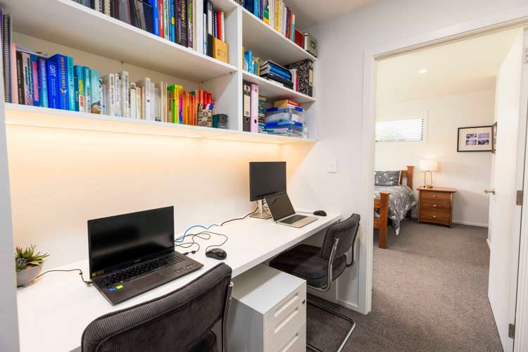 17 Monte Crescent Lincoln_16