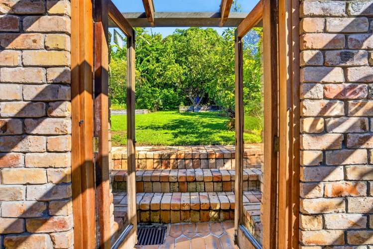 7-9 Lake View Road Takapuna_35