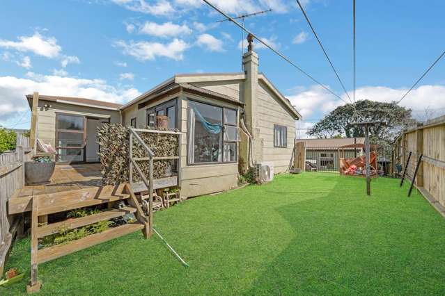 82 Browns Bay Road Rothesay Bay_1