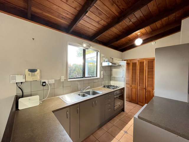 1/150 Titirangi Road New Lynn_2