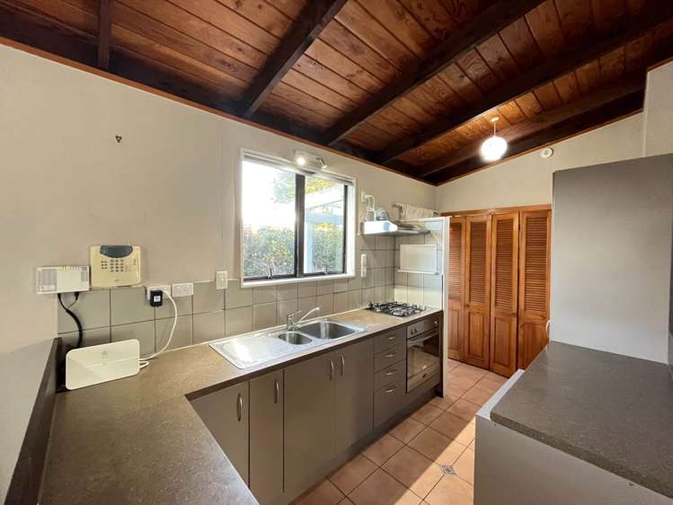 1/150 Titirangi Road New Lynn_2