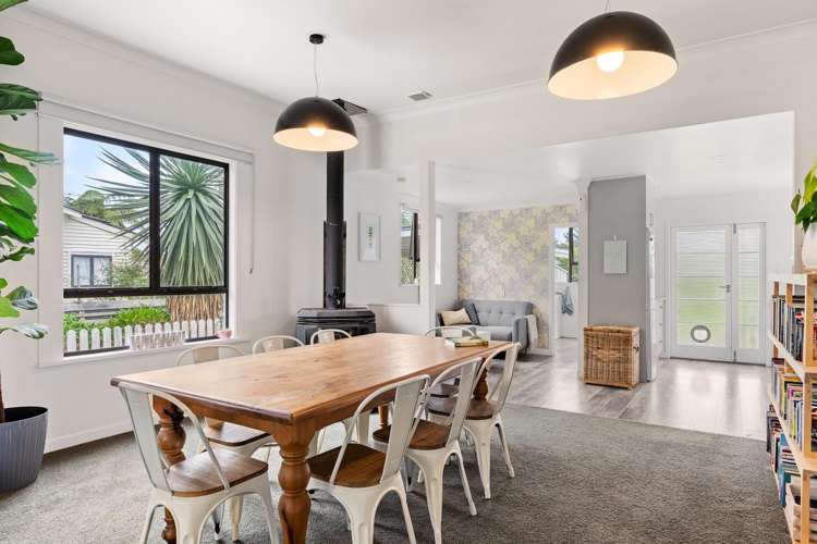 119 Iranui Road Inner Kaiti_5