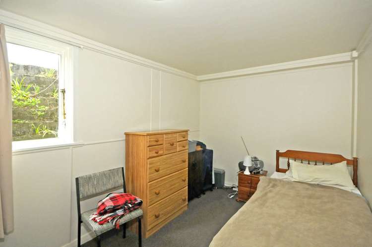 23 Hanson Street Mount Cook_18