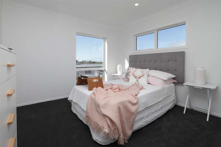 4 Squire Avenue Chartwell_11