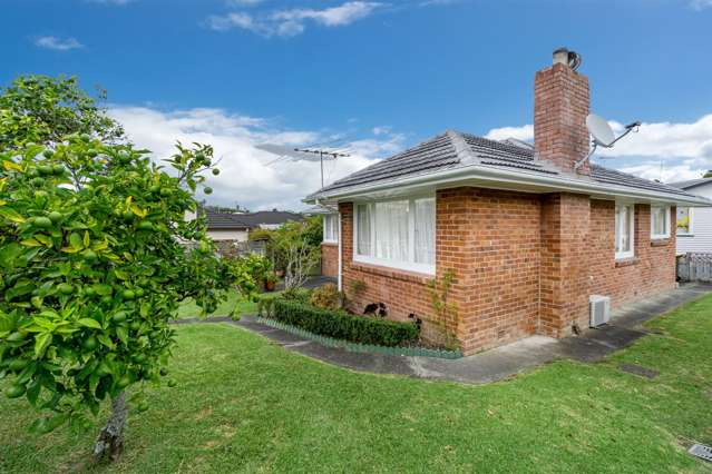 2 Meadowvale Avenue Forrest Hill_4