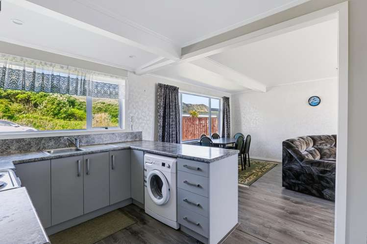 11A Ye Old Mill Road Awakino_6