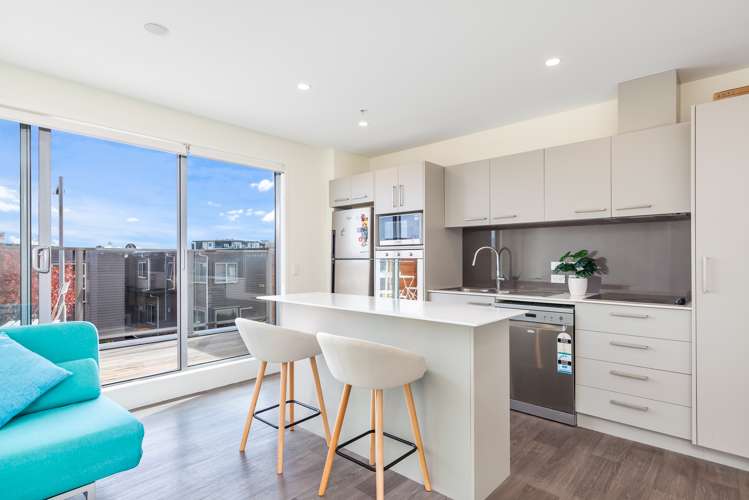 101d/160 Hobsonville Point Road Hobsonville_5