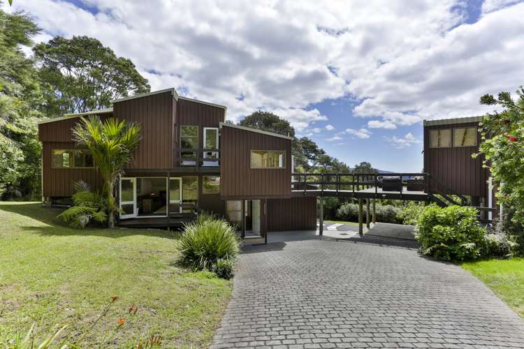 14 North Way Titirangi_16