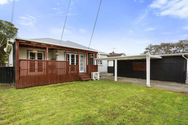 30 Moores Valley Road Wainuiomata_1