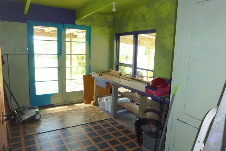 80 Main Road Blackball_10