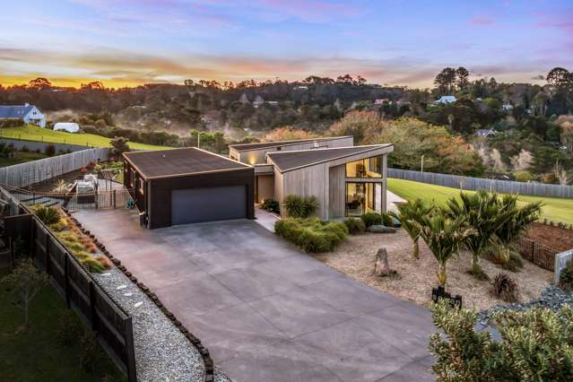 7 Laguna Place Matakatia_3