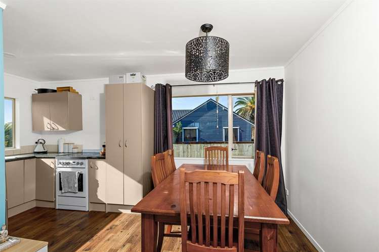 49a Springs Road Parakai_7