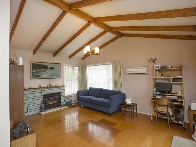 410 Ocean Road Whangamata_10