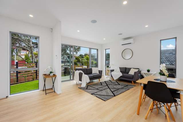 7 Sunrise Avenue Murrays Bay_4