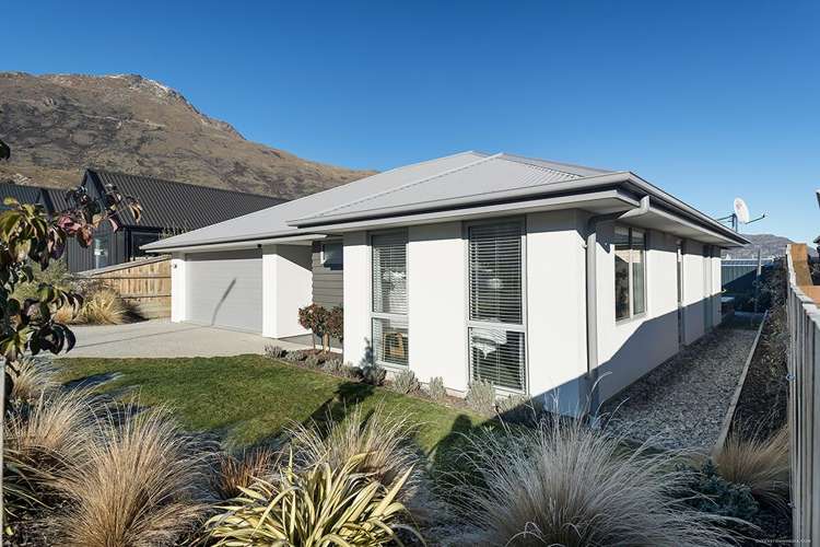 79 Risinghurst Terrace Lower Shotover_15