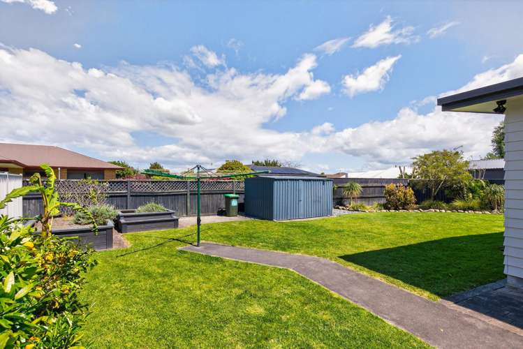 3 Pohutukawa Grove Lytton West_21