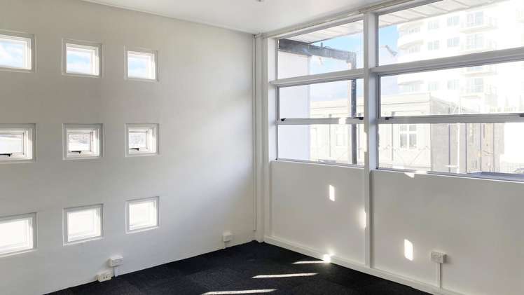 T3, L1/63 Devonport Road Tauranga Central_5