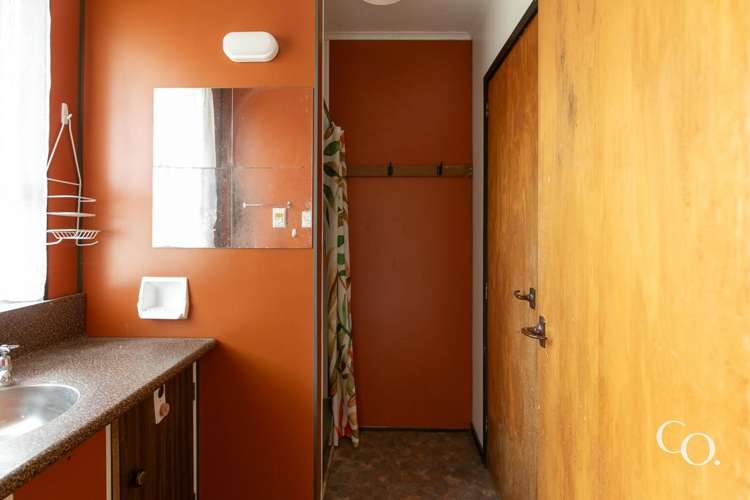 1/9 Lyttelton Crescent Tamatea_11