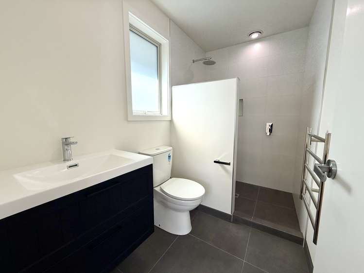 2/19A East Street Raglan_16