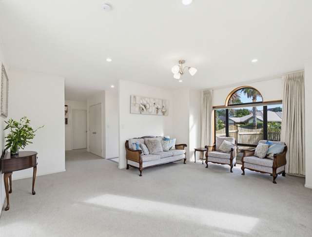 6 Red Hibiscus Road Stanmore Bay_3