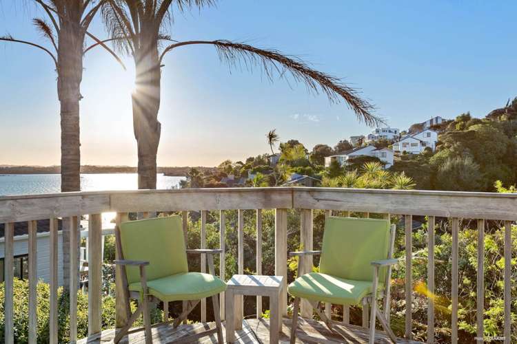 3 Poaka Place Beach Haven_30