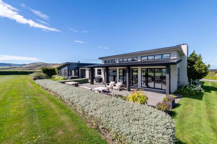 902 Avondale Road Taringatura_13