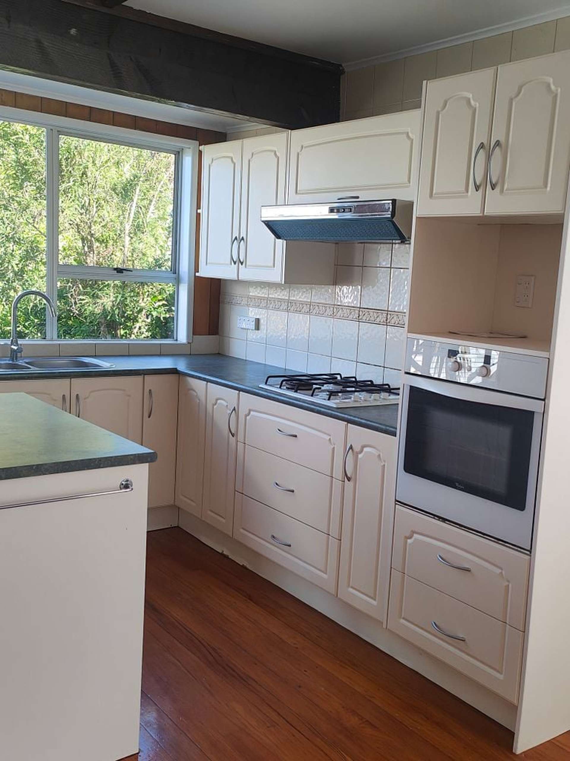 8 Revel Avenue Mount Roskill_0