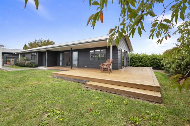 11 Wescombe Grove Feilding_24