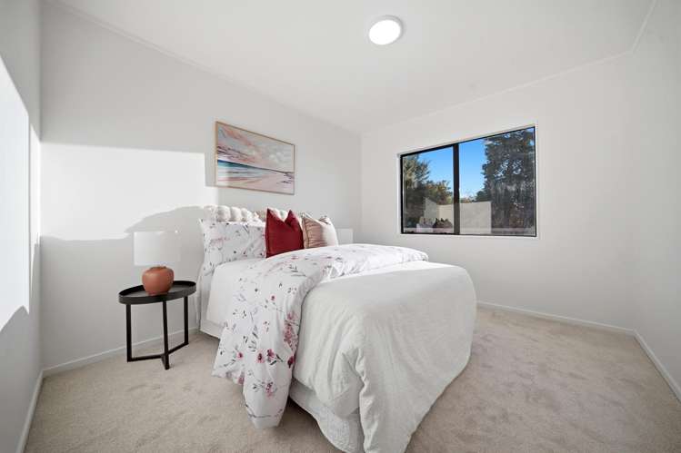 76B Chilcott Road Henderson_14