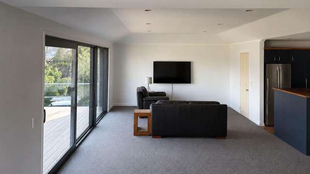  536 Peninsula Road Kelvin Heights_4