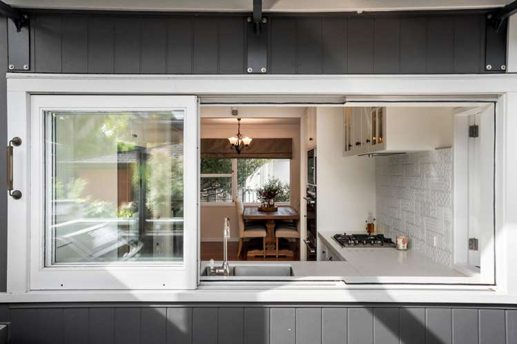 35 Ridgemount Rise Mangere Bridge_4