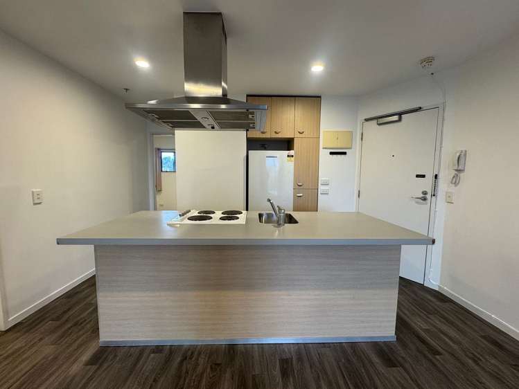 505/8 Ronayne Street Auckland Central_2