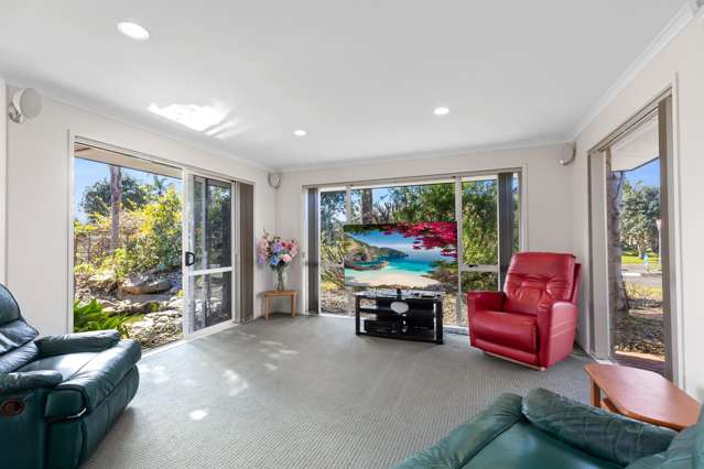 1 Monticello Key Papamoa_3