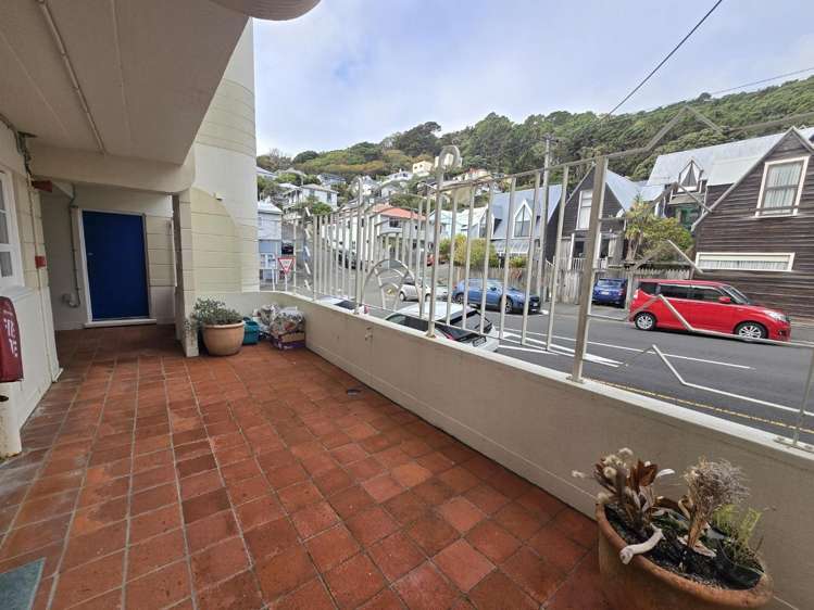 6/82 Majoribanks Street Mount Victoria_8