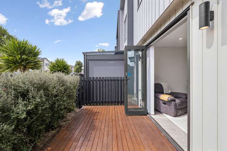 4/5 Hemopo Street Pukekohe_4