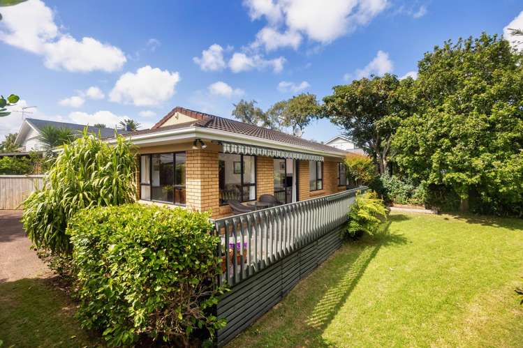 13a Kitenui Avenue Mount Albert_24