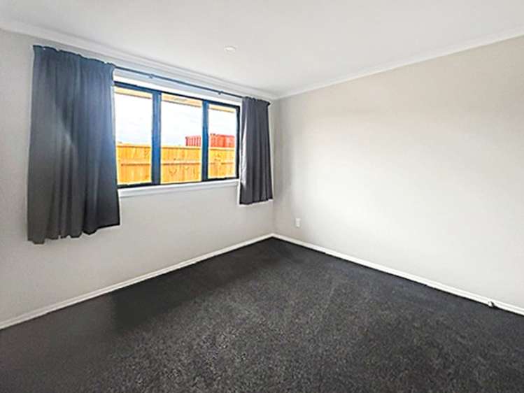 9 Reeve Street 1206_13