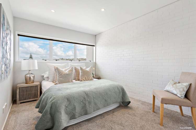 14/64 Milford Road Milford_9