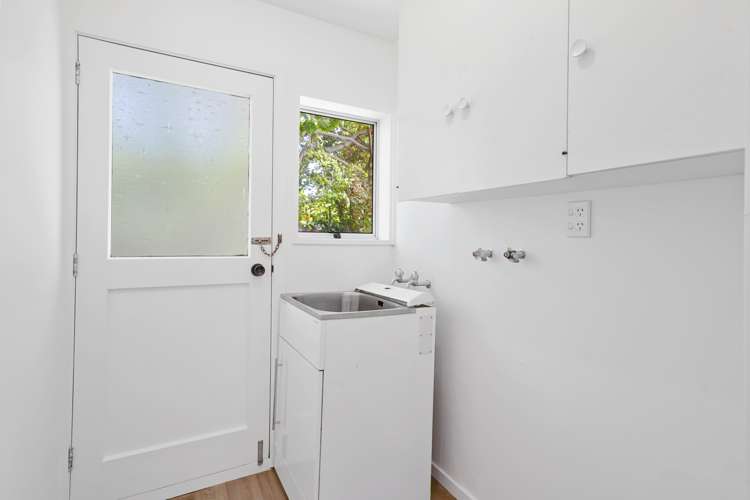 1/10 Cardiff Avenue Somerfield_15