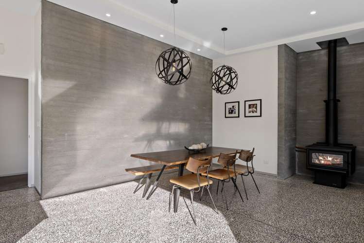 13 Carnaveron Drive Lincoln_7
