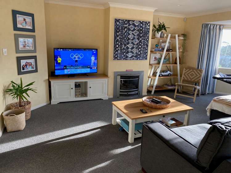  A/72 Summerhill Drive Fitzherbert_5