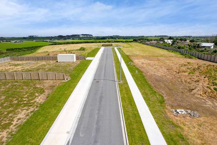 0n Pukatea Street Hawera_9