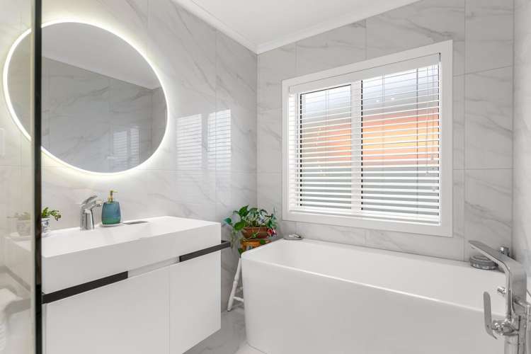 9 Arahi Place Rototuna_20