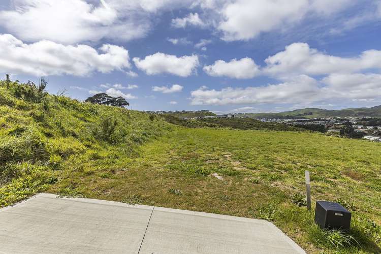 3 Te Arapito Close Aotea_12