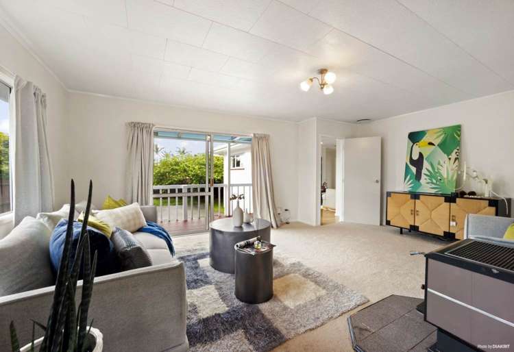 12 Glenhaven Place Te Atatu Peninsula_2