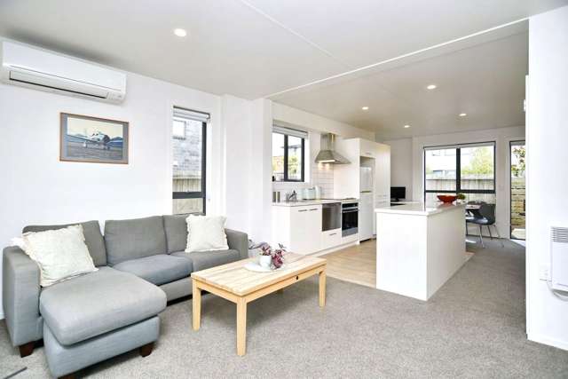 14/14 Buffon Street Waltham_1