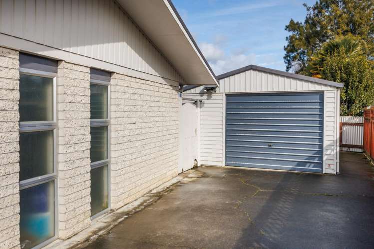 3 Dalzien Place Feilding_18